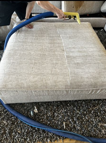 Sofa Cleaning Services in Arvada, CO (3)